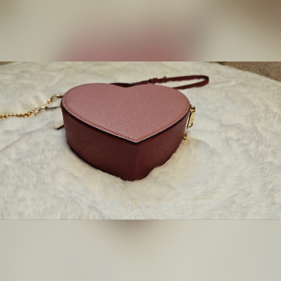 Coach Heart Crossbody purse - Picture 11 of 13